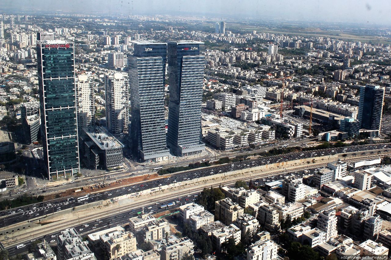 Ай ти Сарона Азриэли Тель-Авив, Израиль