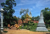 Ват Пном, или Храм на горе. Восточная лестница, ведущая к вихаре. Фото из интернета