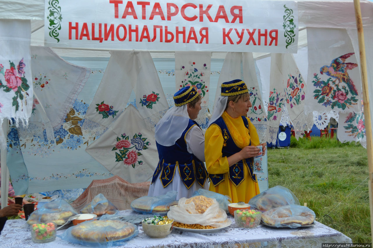 Сабантуй на волжских берегах Усть-Курдюм, Россия