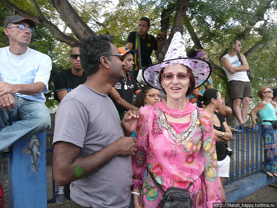 Реюньонский карнавал Реюньон