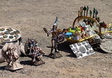 Сувениры вдоль Дороги Мертвых. Из интернета