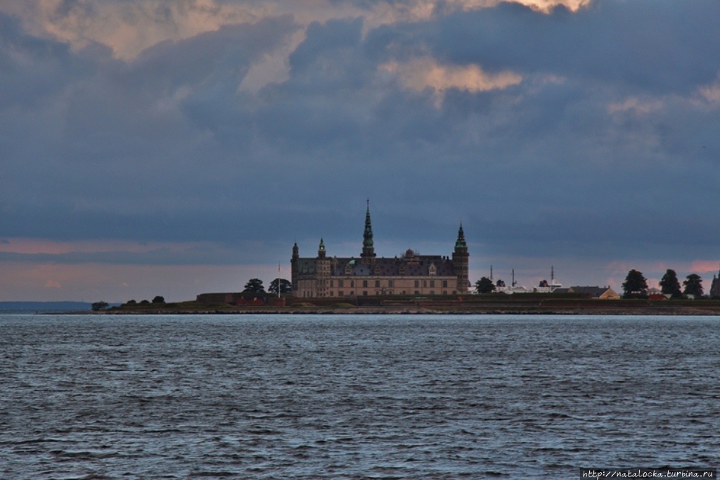 Кронборг — замок Шекспировского Гамлета. Хельсингёр, Дания