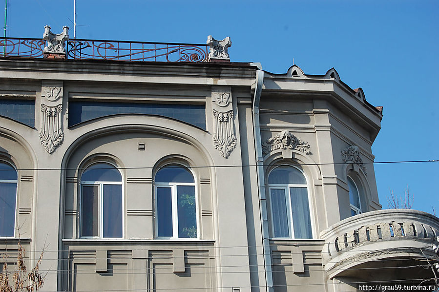 Доходный дом Ананьева ( Вольская, 97).Детали