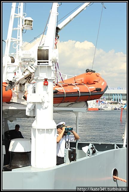 Военно-морской салон 2013 или «Любите девушки…» Санкт-Петербург, Россия
