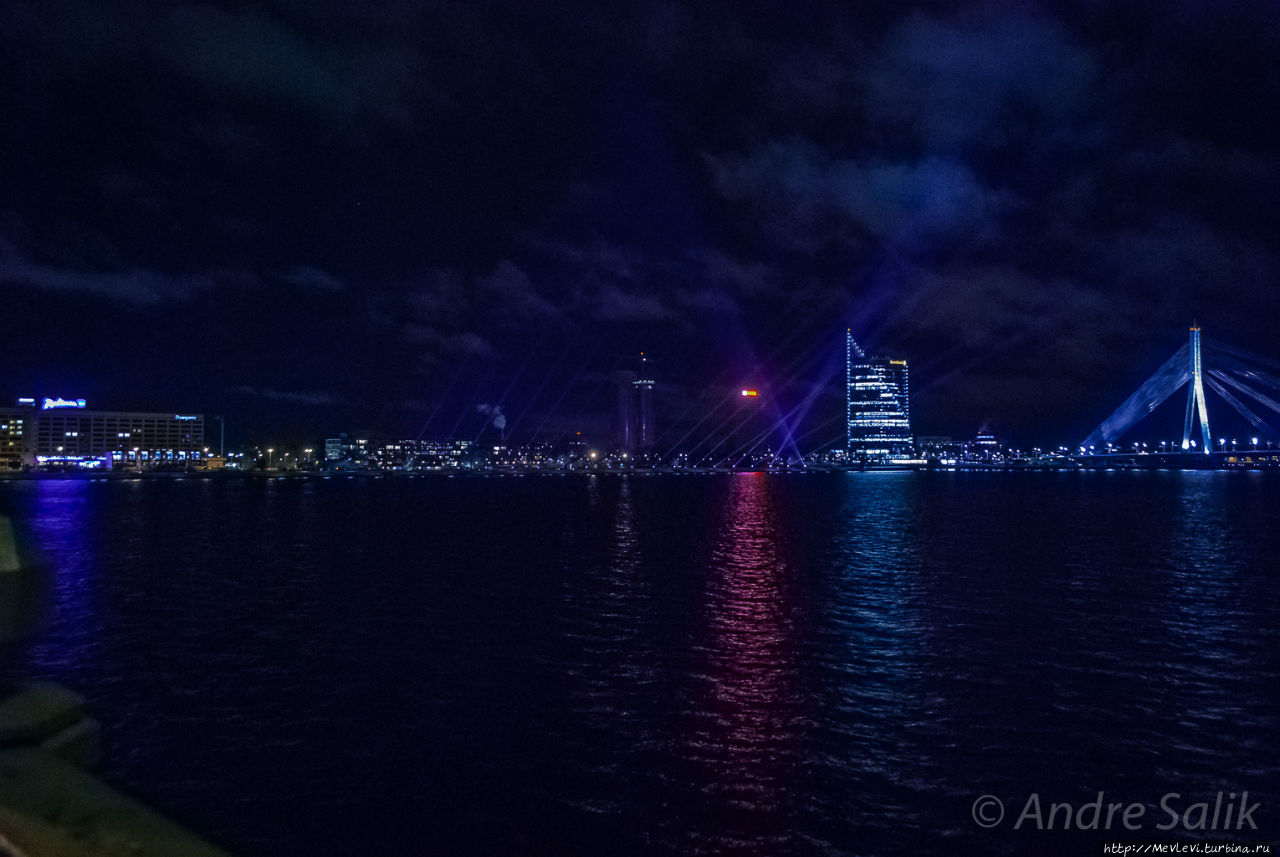 Staro Riga 2015 Фестиваль света Рига сияет Рига, Латвия