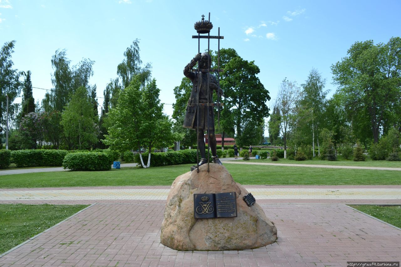 Памятник Иоанну VI / Monument to John VI