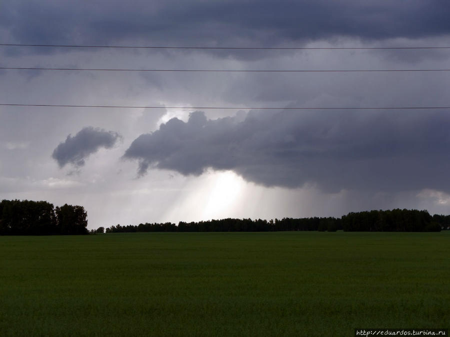 Облака. Грозовые облака. Кучевые и кучево-дождевые облака. Туча собирать. Кучевые грозовые облака.