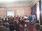 А это концерт-встреча  ансамбля Матрёшка из Японии-любителей русской песни и  учеников школы №83. Вместе исполняли песни на японском и русском языках.
