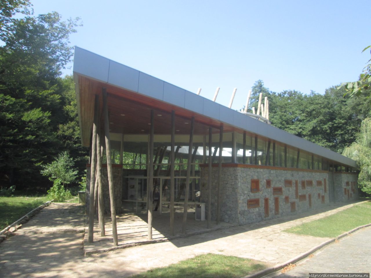 Музей динозавров Сатаплия Природный Парк, Грузия