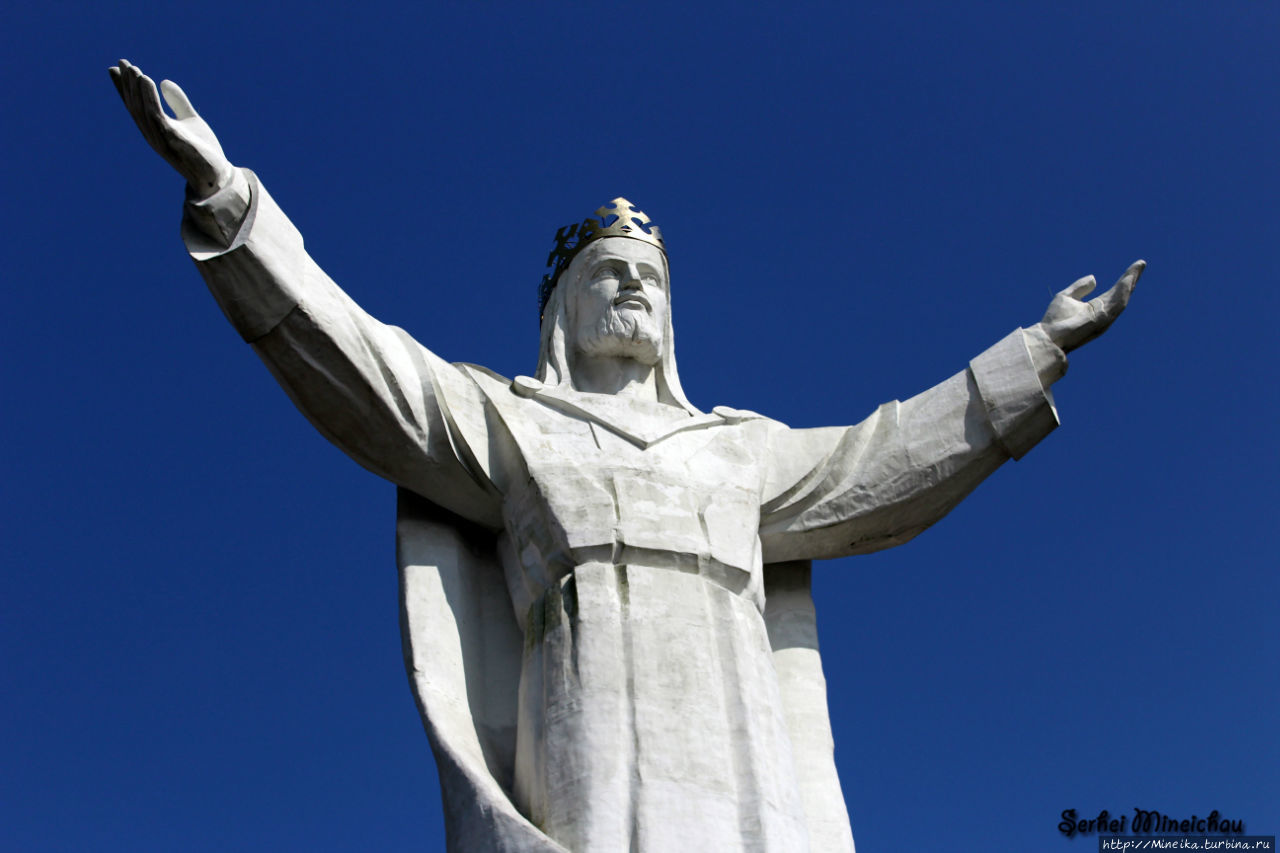 Памятник Иисуса Христа Царя Свебодзин, Польша