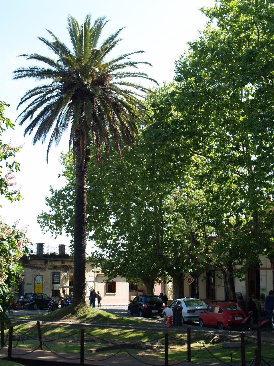 Центральная площадь Мануэл-ди-Лобо Колония-дель-Сакраменто, Уругвай