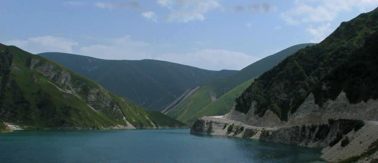 Озеро Казеной-Ам. Чеченкая республика Озеро Кезенойам, Россия