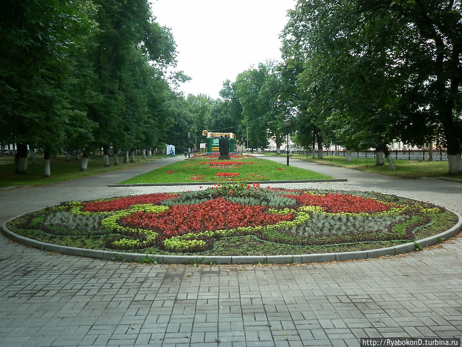 От Москвы до Ярославля через Владимир, Иваново и Кострому Ярославль, Россия