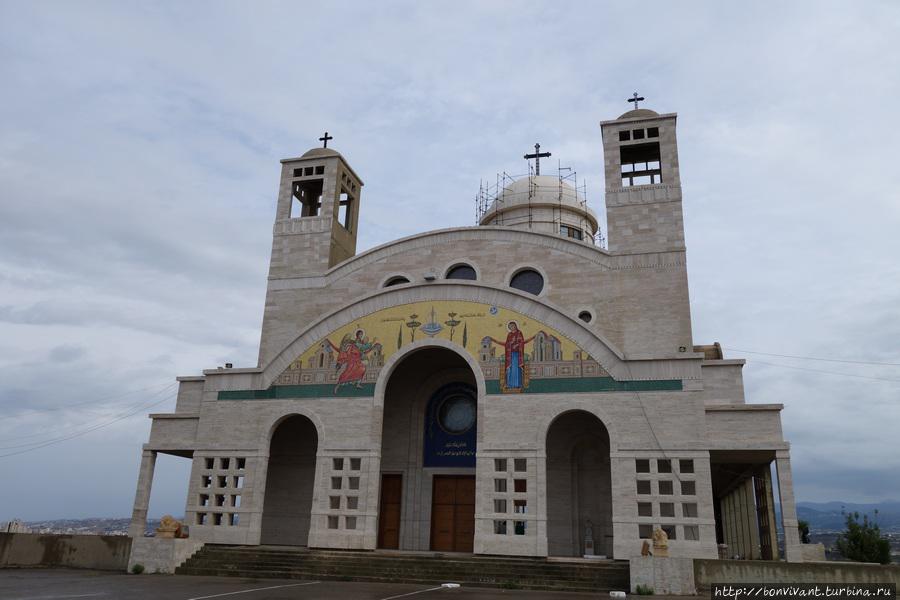 Церковь в Макдуше Ливан