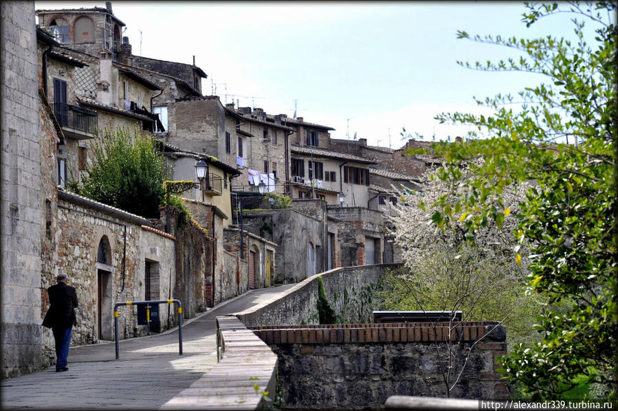 Колле-ди-Валь-д'Эльса – город хрусталя Тоскана, Италия