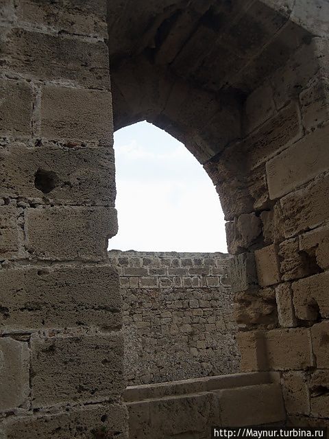 Киренийская  крепость Кирения, Турецкая Республика Северного Кипра