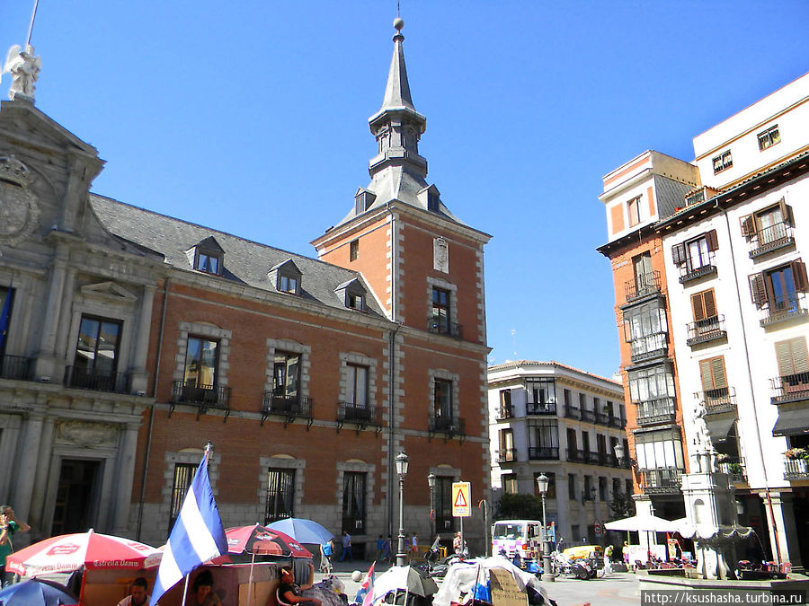 Площадь Майор и её 