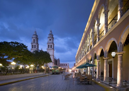 Исторический центр города Кампече / Historic walled center of Campeche