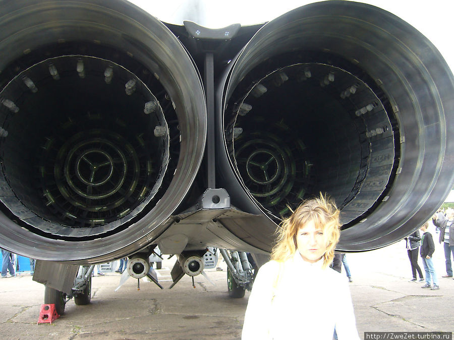 Небо — их дом Пушкин, Россия