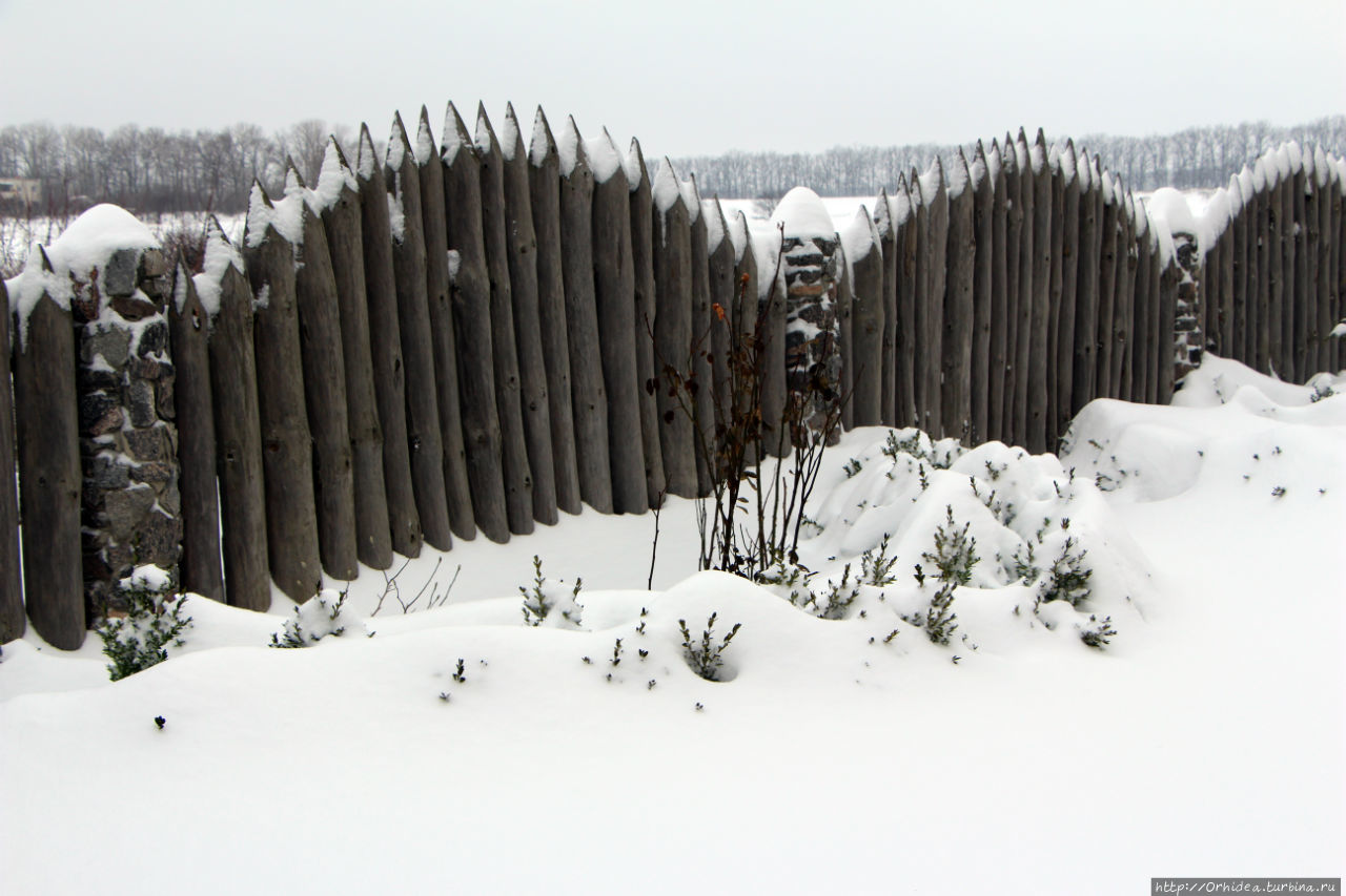 Намело сугробы белые Харьковская область, Украина