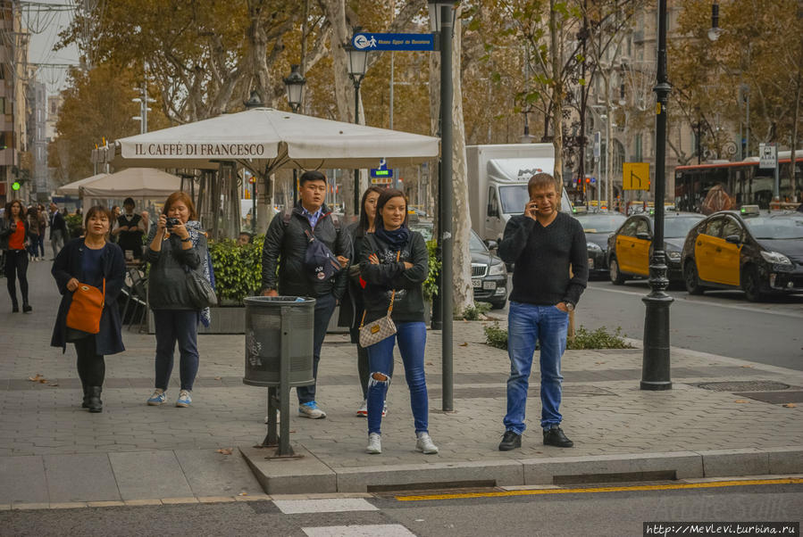 Проспект Грасиа (Пасео де Грасиа) Барселона, Испания