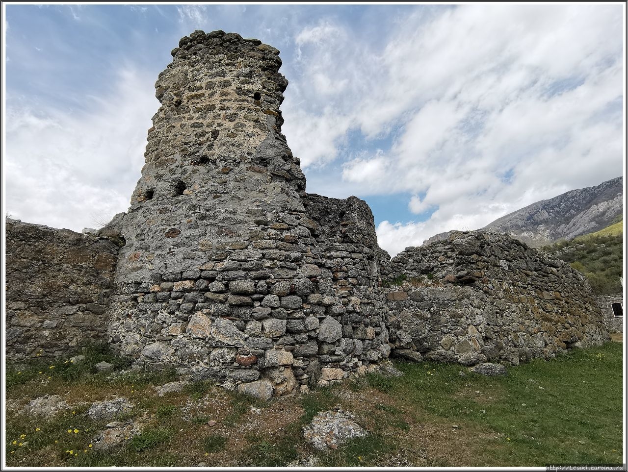 Укрепление Фуна / Funa Fortress
