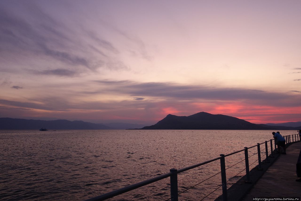закат Эдипсос, остров Эвбея, Греция