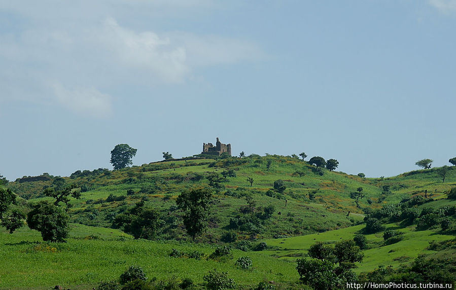 Развалины крепости Газара