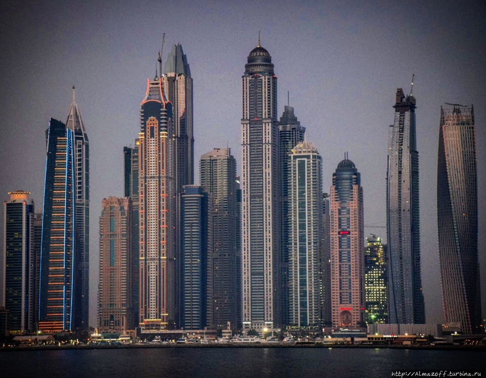 Дубай небоскребы