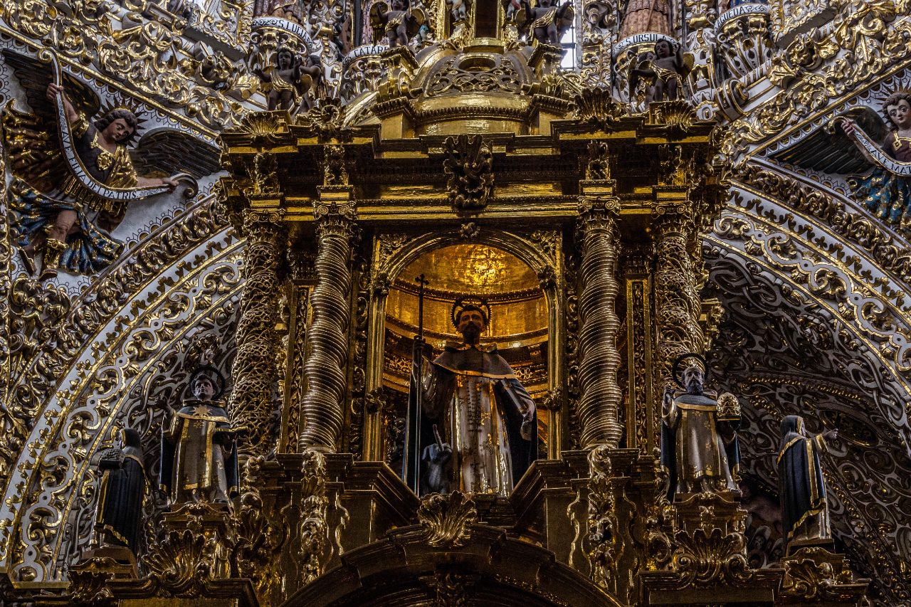 Пуэбла-де-Сарагоса. Церковь Св. Доминго и капелла Росарио Пуэбла, Мексика