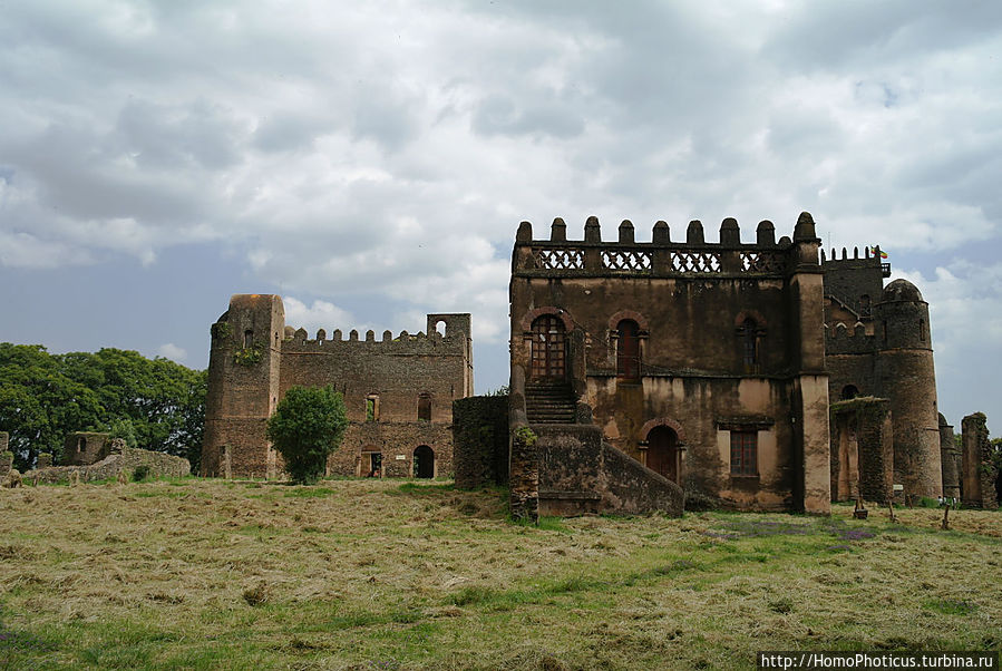 Дворец Фасилидаса и  библиотека Гондер, Эфиопия