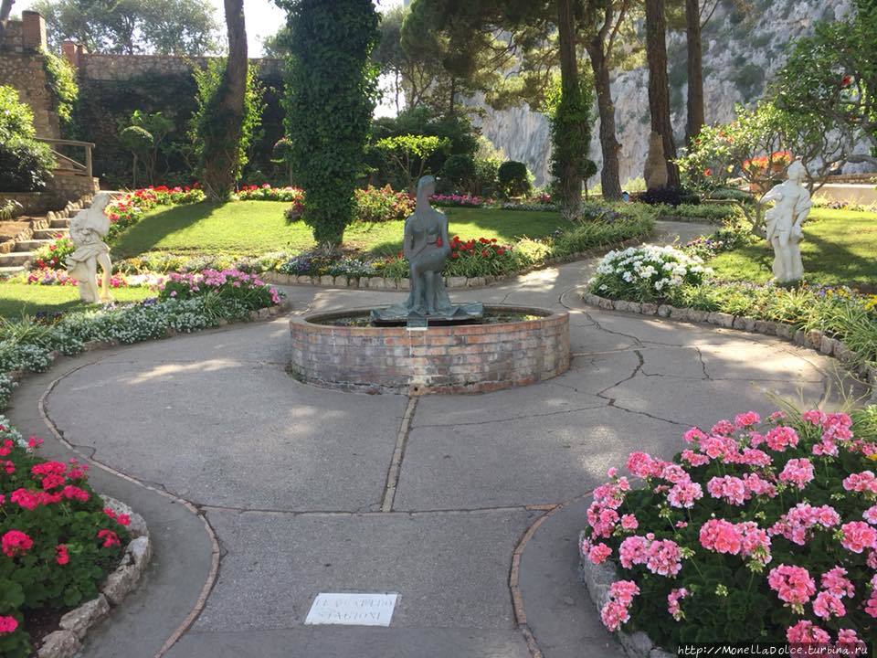 Capri: маршрут Belvedere Piazzetta-Certosa di San Giacomo Остров Капри, Италия