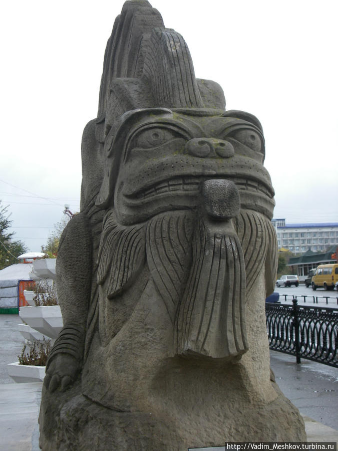 Памятник в Элисте Элиста, Россия