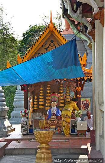 Ват Пном, или Храм на горе. Святилище мадам Пень. Фото из интернета