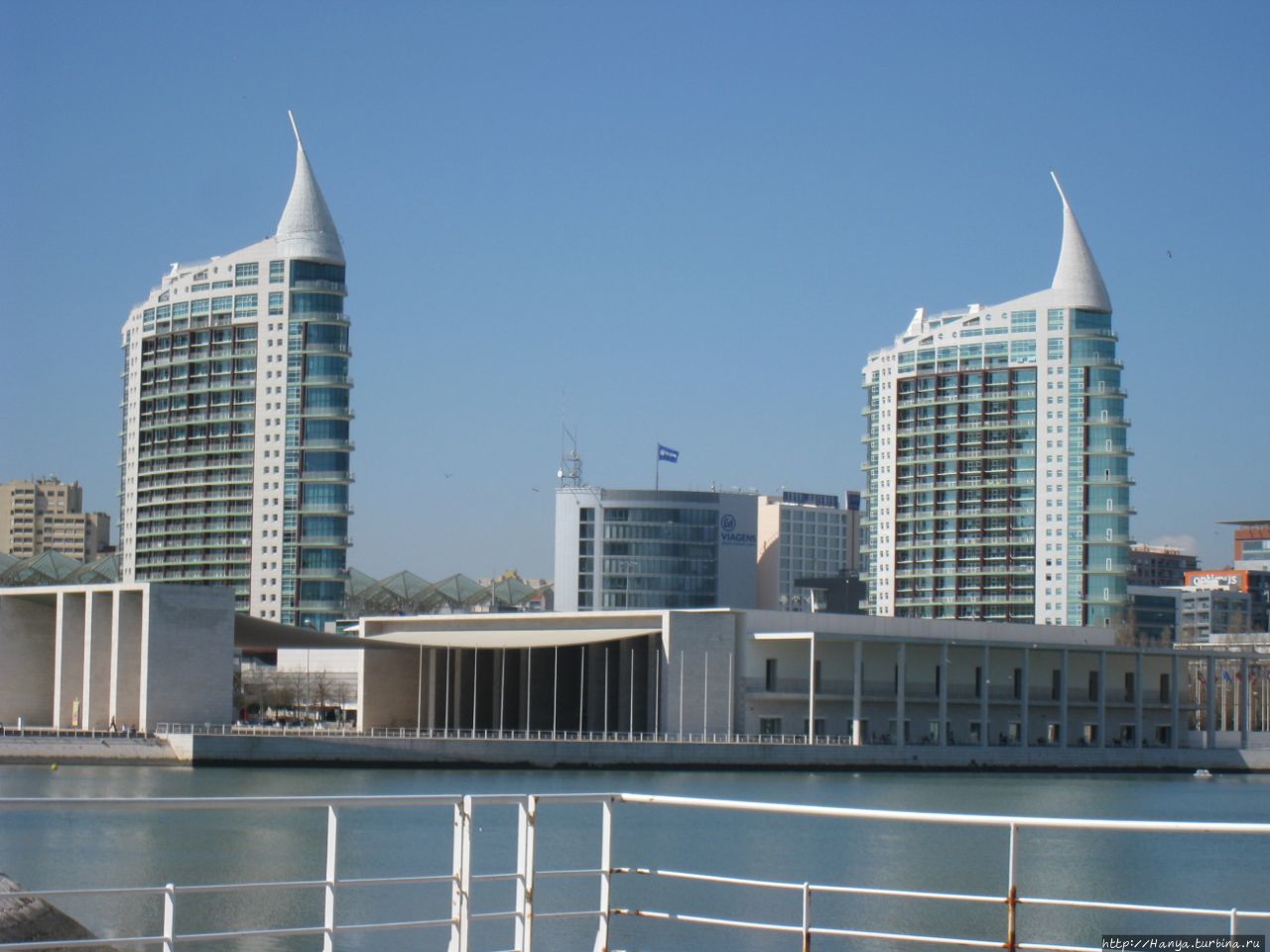 Башни-близнецы São Gabriel и São Rafael / São Gabriel and São Rafael Towers