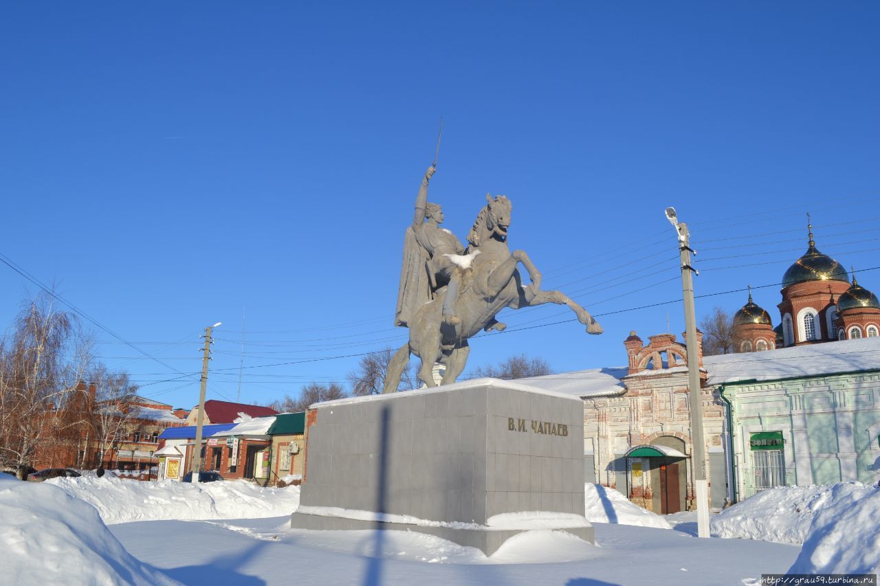 Памятник Василию Ивановичу Чапаеву / Monument To Vasily Chapaev