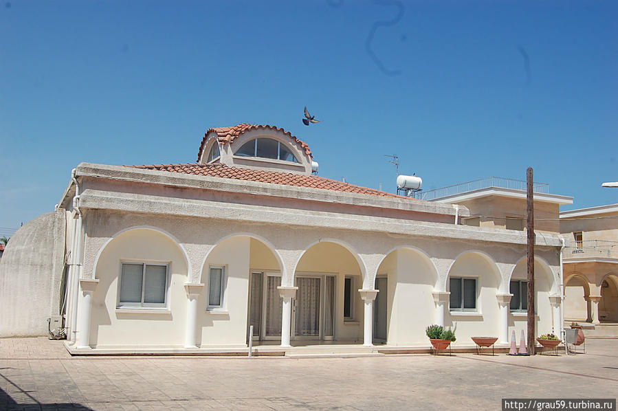 Кафедральный собор в честь Преображения Господня Ларнака, Кипр