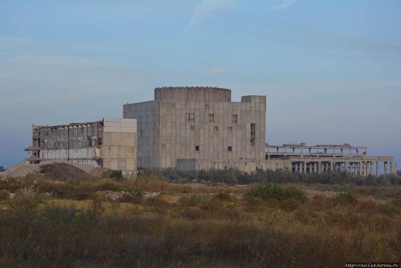Недостроенная Крымская АЭС Керчь, Россия