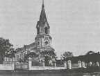 Единственное фото церкви Святого Архангела Гавриила, которое мне удалось найти.

фото отсюда http://library.ndsu.edu/grhc/order/general/height.html