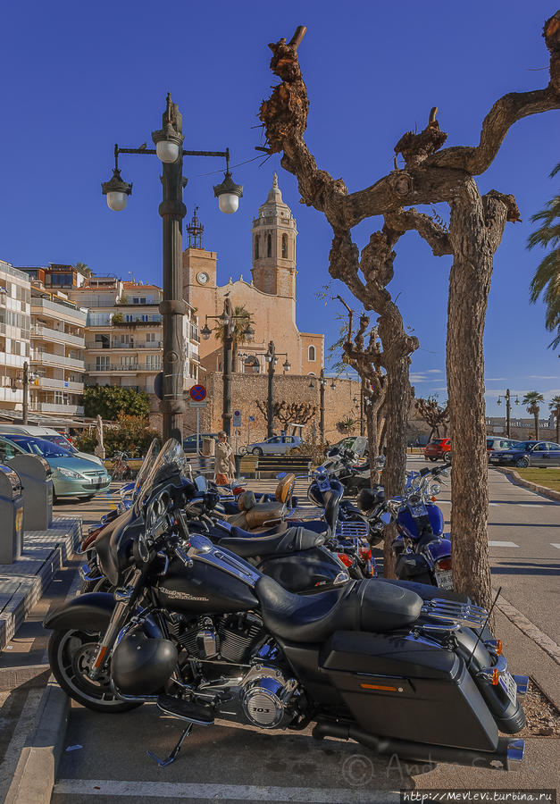 Январь в Сиджес Ситжес, Испания