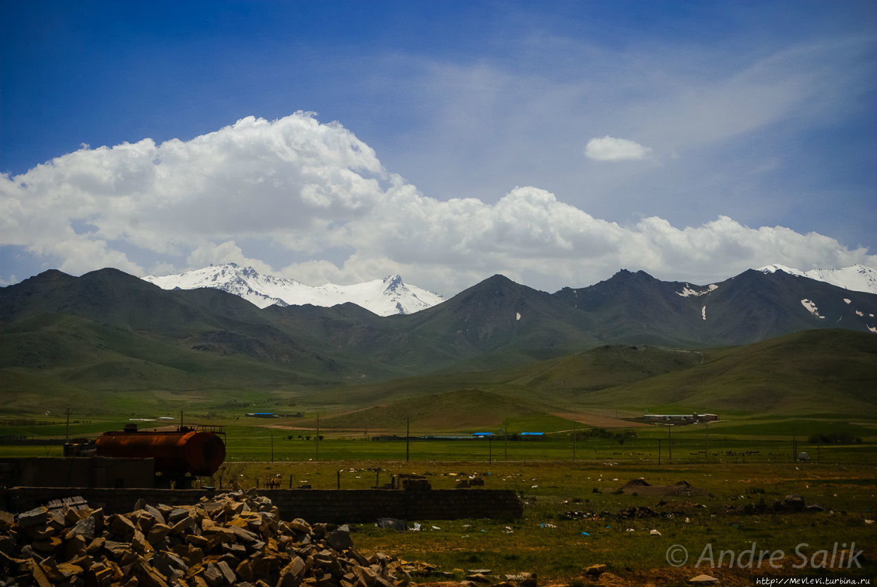 Окрестности Керманшаха Керманшах, Иран