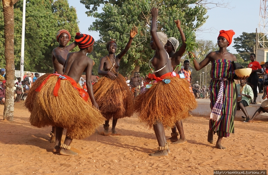 Карнавал на Бижагош Остров Бубак, Гвинея-Бисау