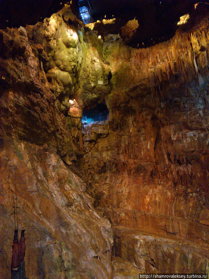 Глубокие пещеры Воздушных гор