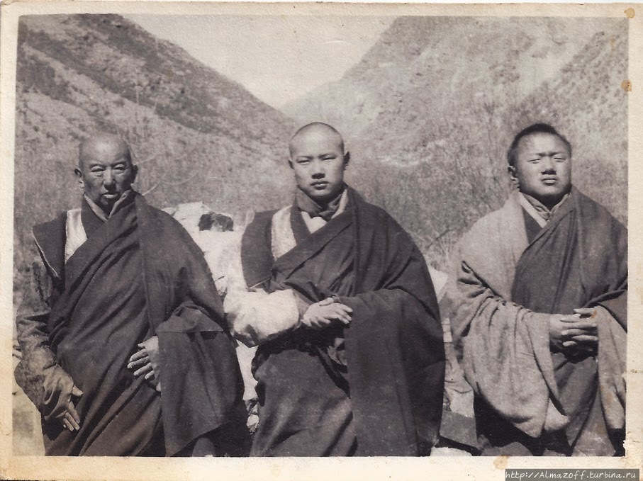 11-й Тай Ситу, 16-й Гьялва Кармапа и Пенор Ринпоче в Тибете Бабанг, Китай