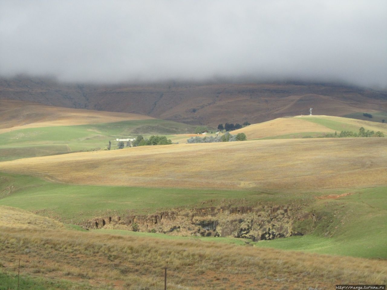 Парк uKhahlamba Drakensberg Park Малоти-Дракенсберг Национальный Парк, ЮАР