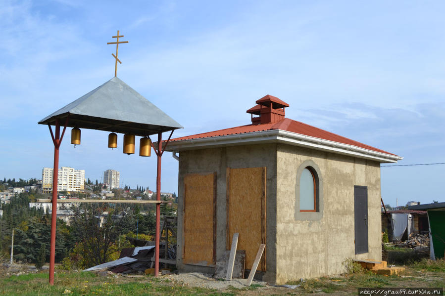 Храм Святых Царственных Страстотерпцев Алушта, Россия