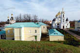 Успенский собор и другие постройки внутри