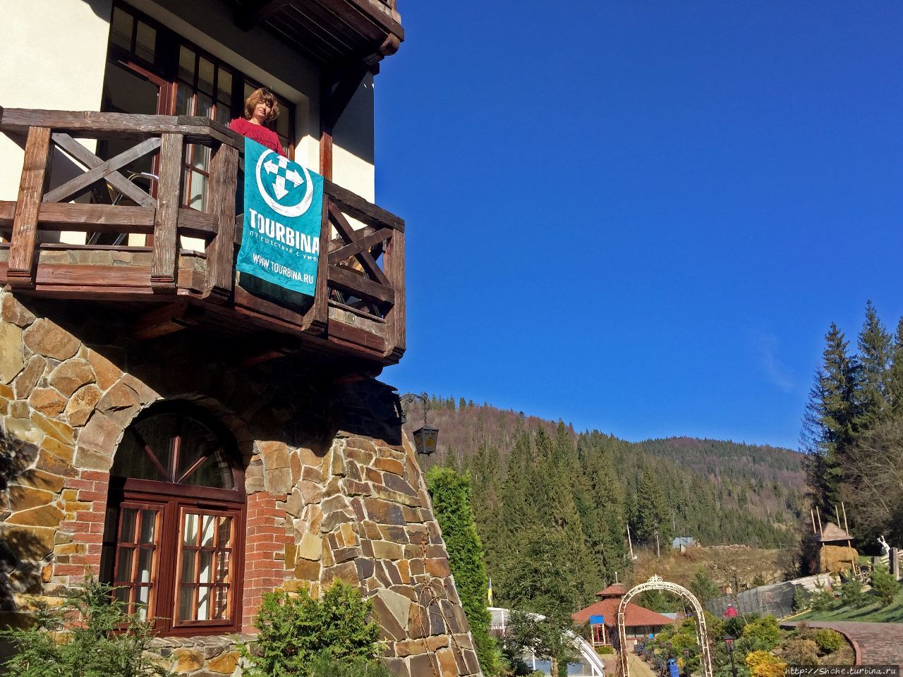 Вежа Медвежа - пожалуй, лучший отельный комплекс в Карпатах Волосянка, Украина