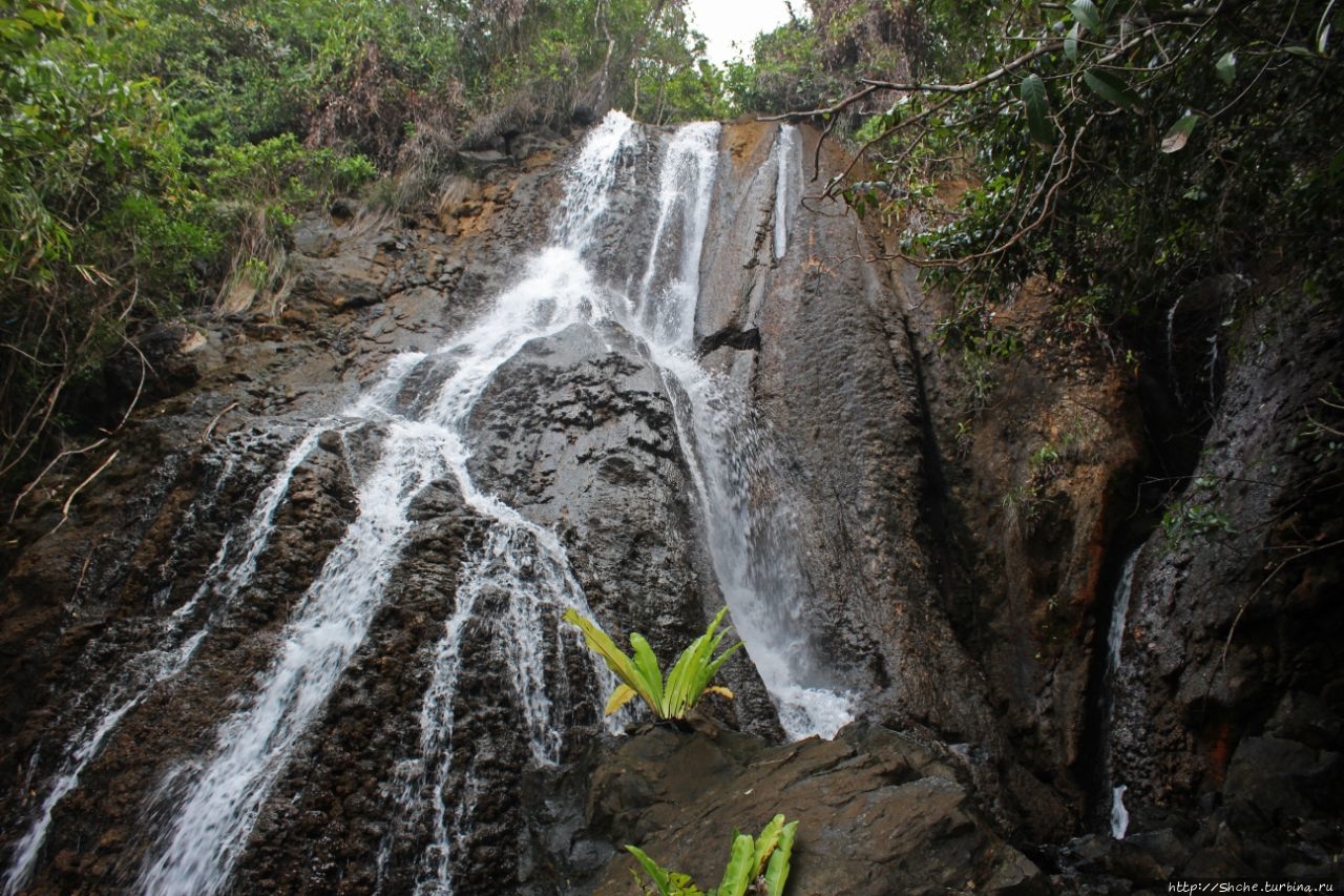 Водопад Пайамалаган Сабанг Сабанг, остров Палаван, Филиппины