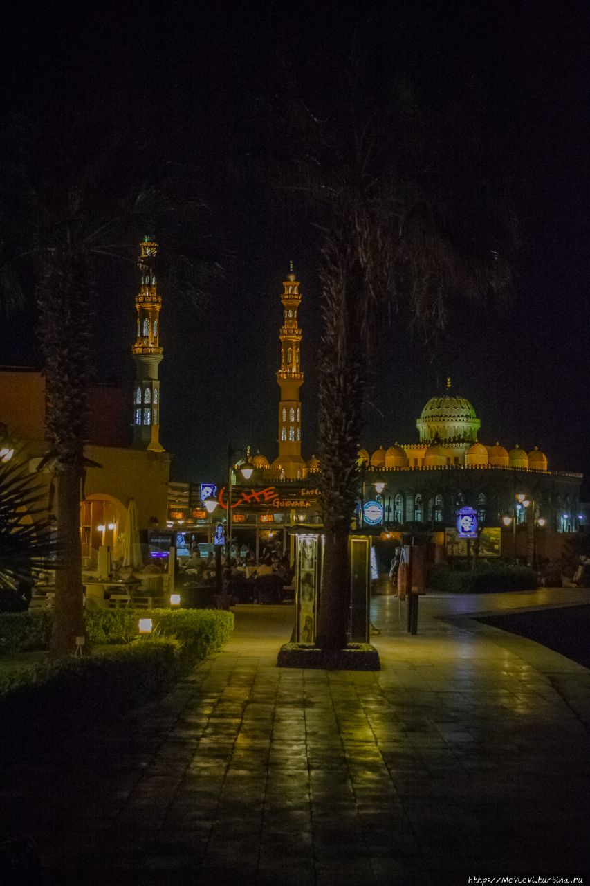 Центральная мечеть – главная мечеть Хургады Хургада, Египет